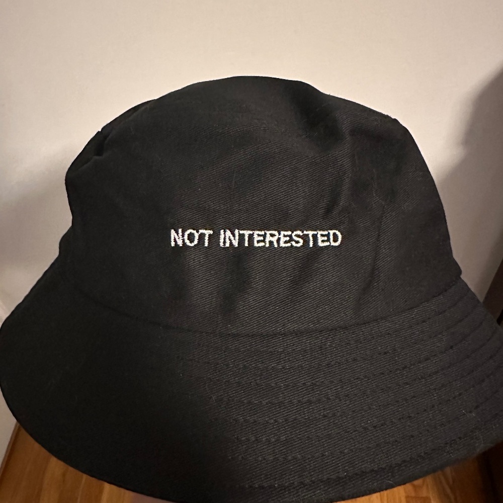 Bucket hat